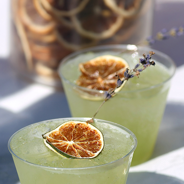 flowers-everywhere-drinks-1